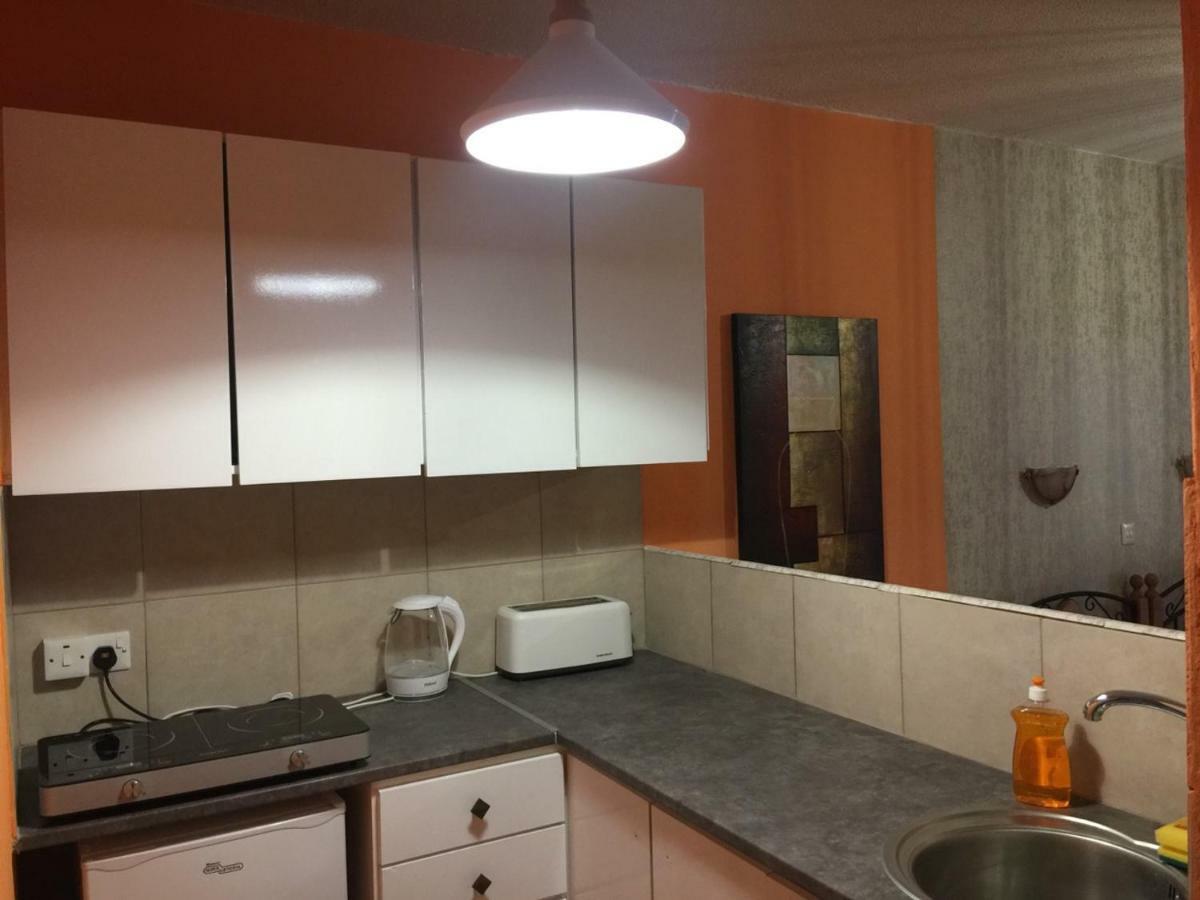 Pomelo Apartments Ajía Nápa Kültér fotó