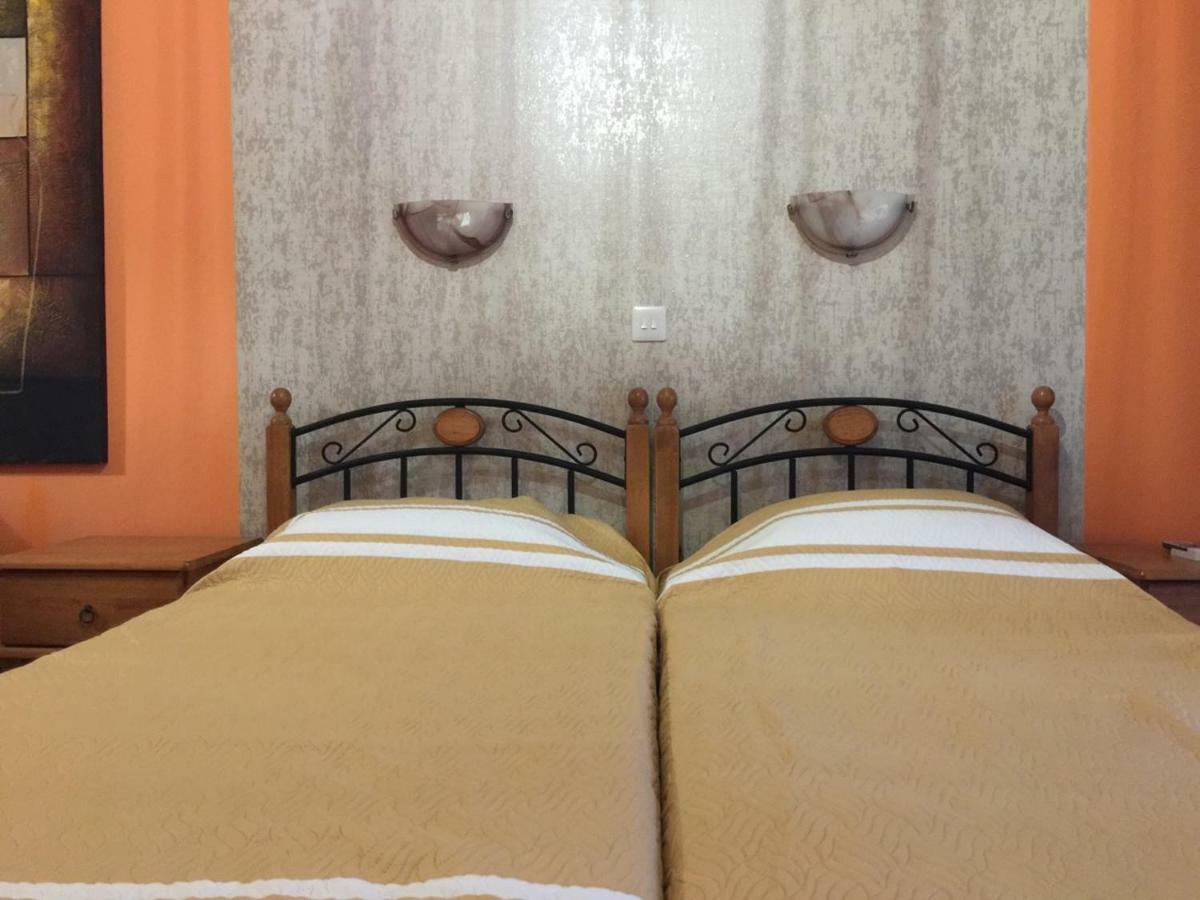 Pomelo Apartments Ajía Nápa Kültér fotó
