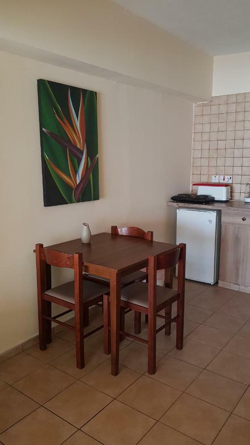 Pomelo Apartments Ajía Nápa Kültér fotó
